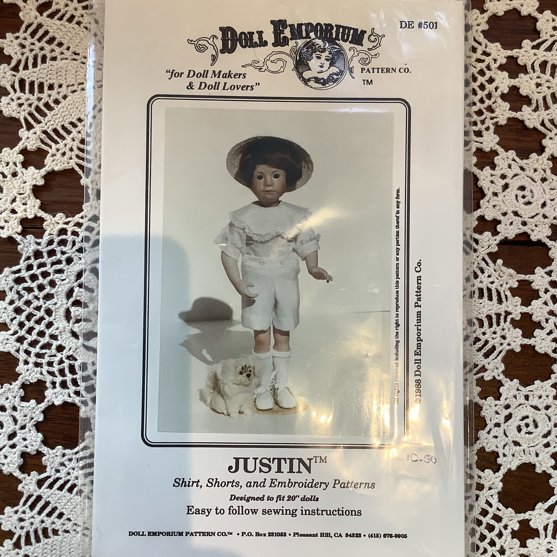 Sewing pattern to make lacy shirt, shorts and embroidery for 20-inch child doll