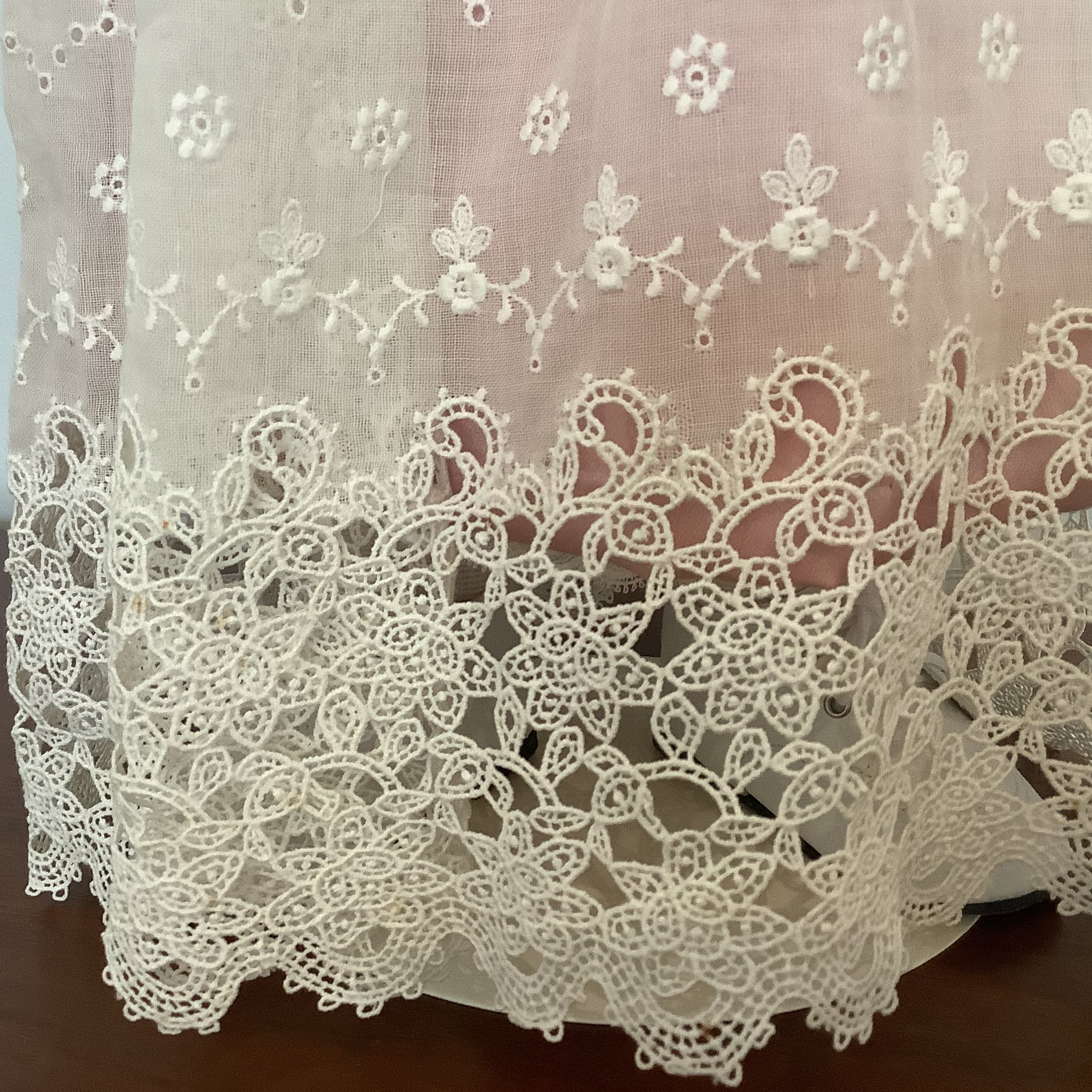 Jumeau Detail 2